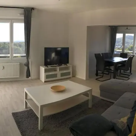 F2 65M2 Parking Prive Avec Une Belle Vue Metz Exterior foto